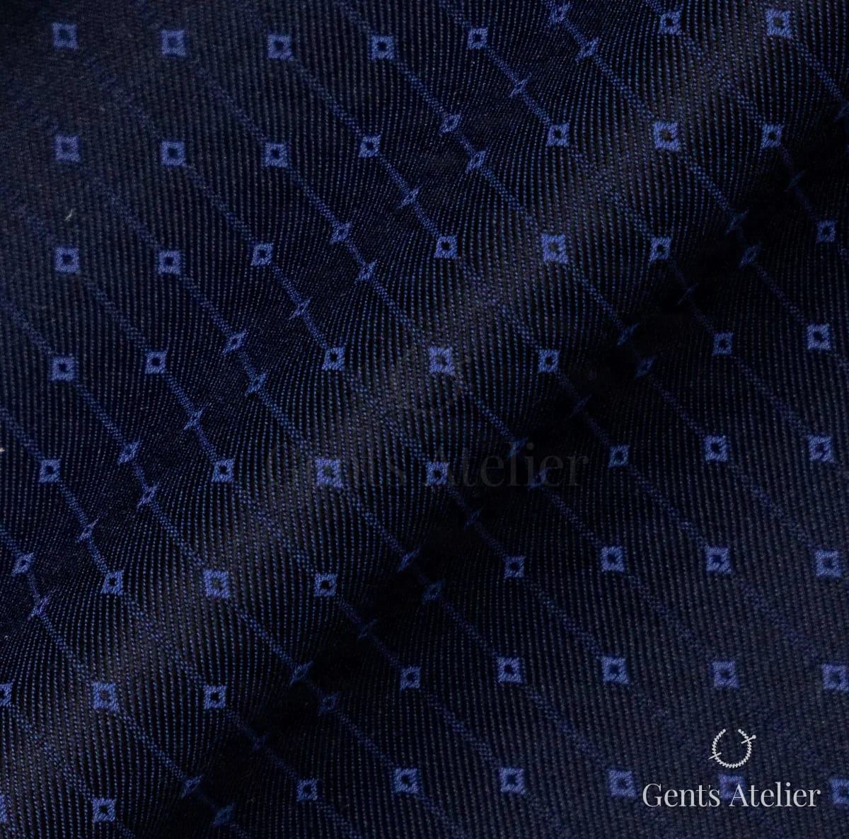 Драпировка ткани James Fabric 81259 005 крупным планом