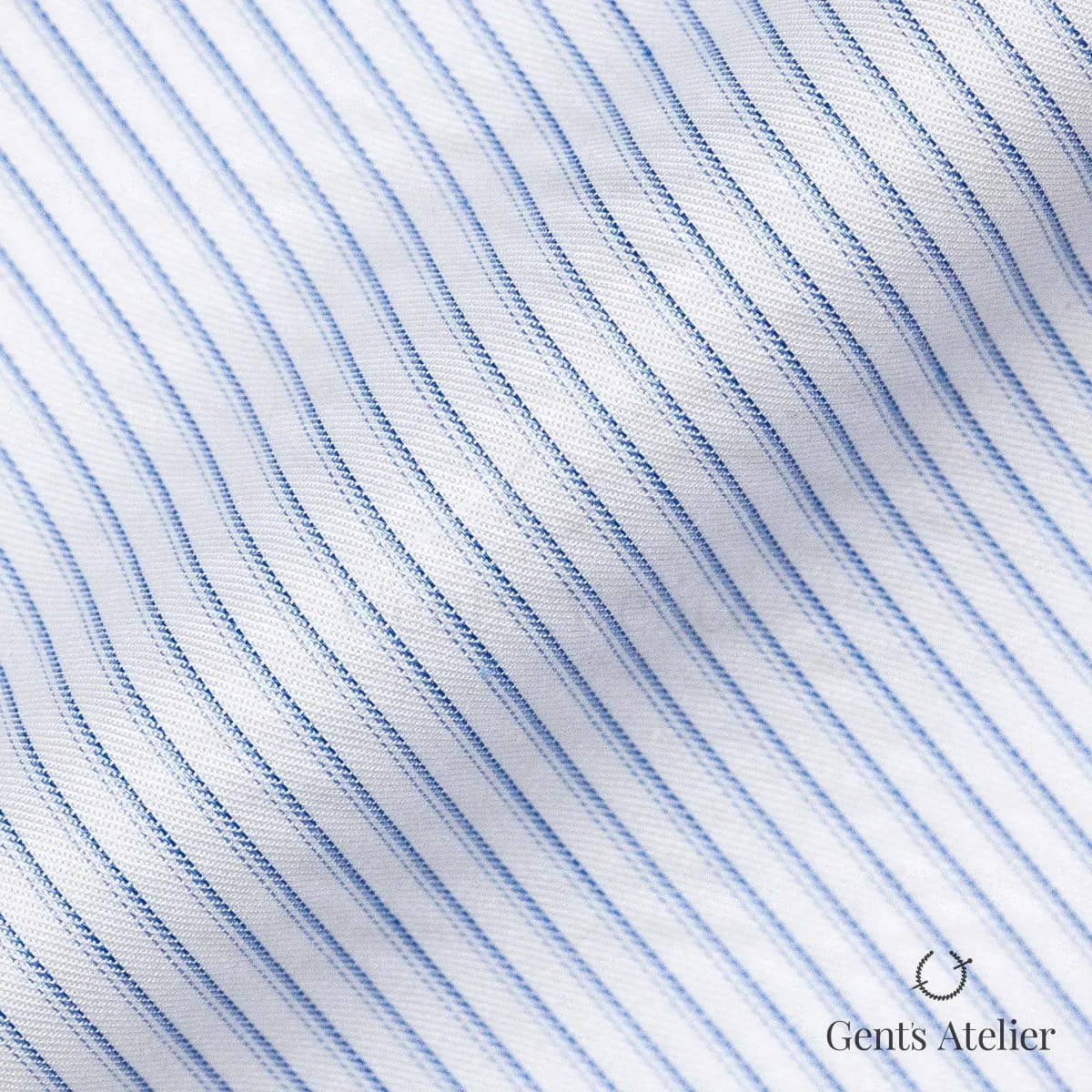 Драпировка ткани James Fabric 33147 003 крупным планом