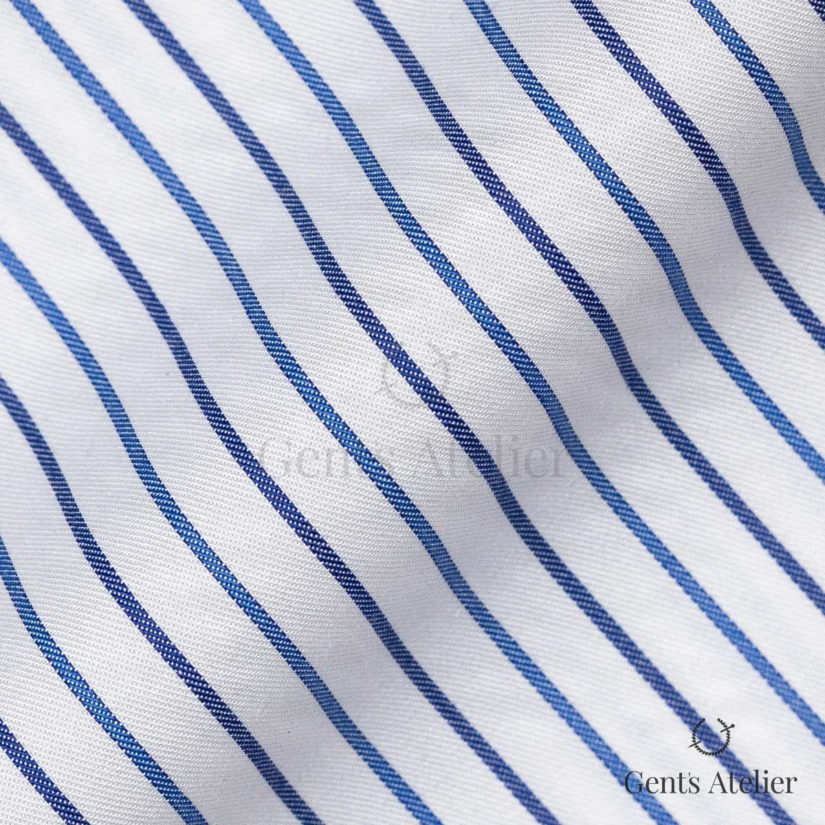 Драпировка ткани James Fabric 33147 007 крупным планом