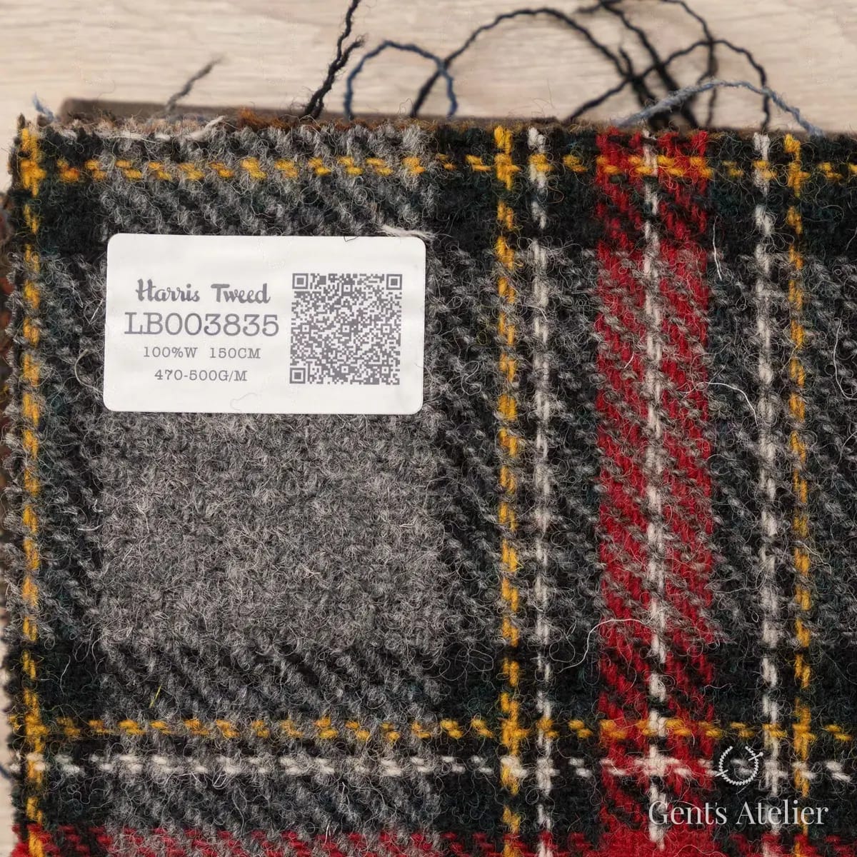 Образец ткани Harris Tweed LB002835 с этикеткой, серый
