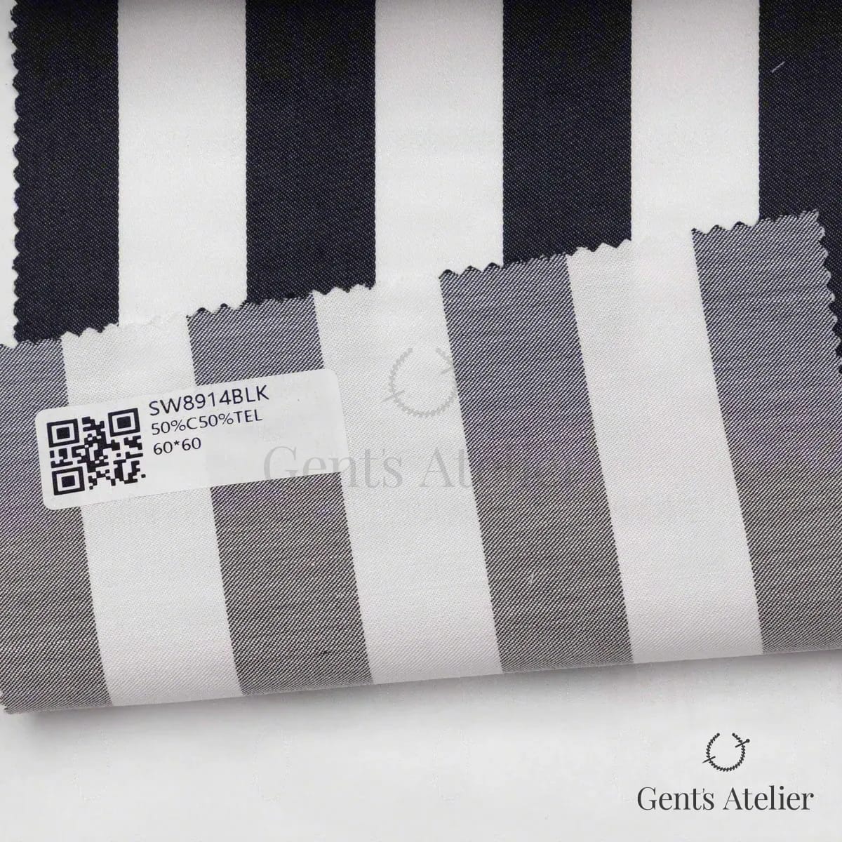 Образец ткани James Fabric SW8914BLK с этикеткой, чёрный