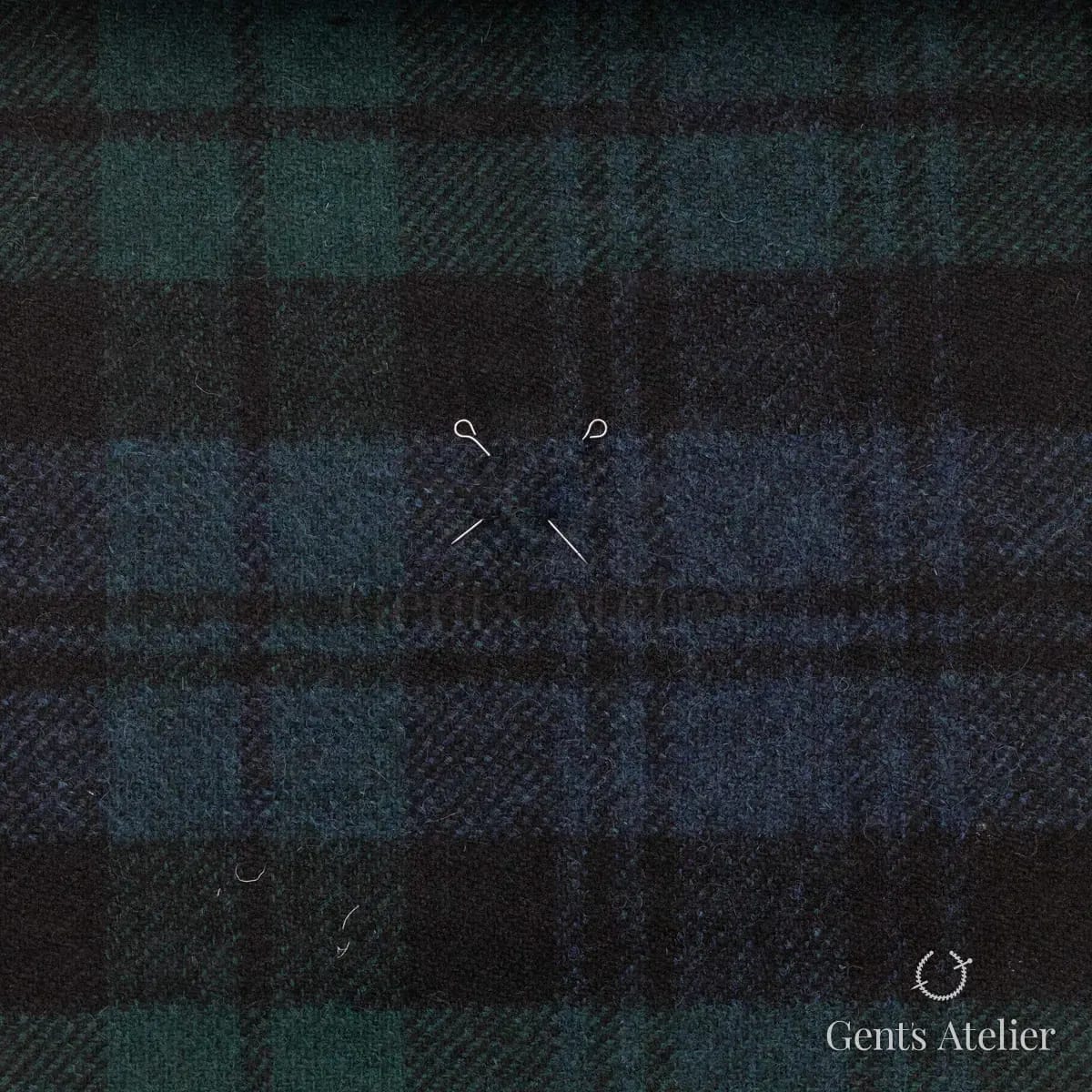 Костюм из Marton Mills CGE354 — чёрный, 100% шерсть