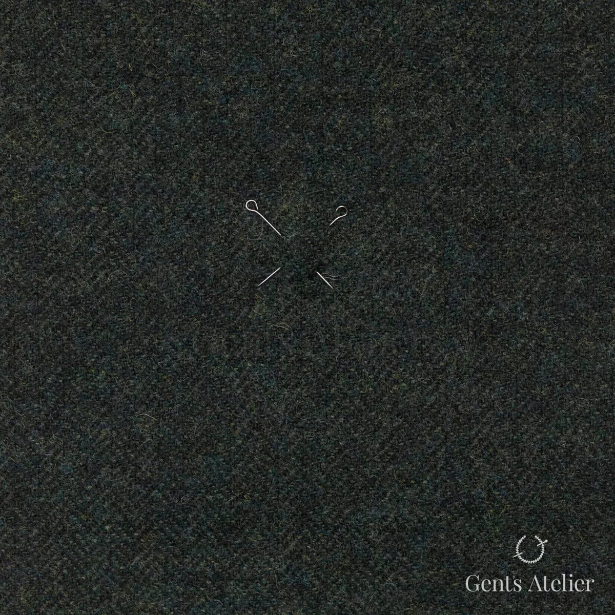 Костюм из Marton Mills CHE159 — тёмно-зелёный, 100% шерсть