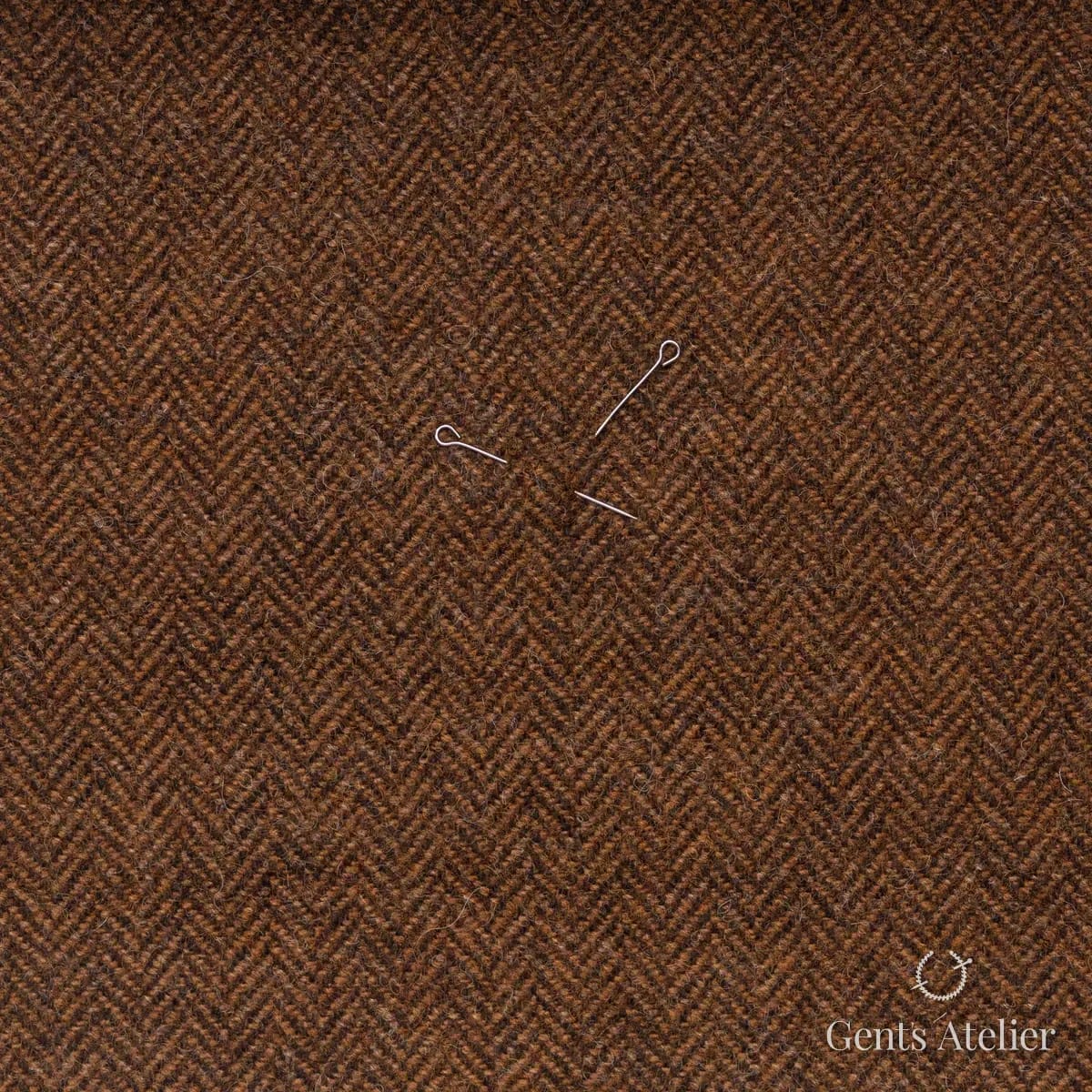Костюм из Marton Mills CHE112 — коричневый, 100% шерсть