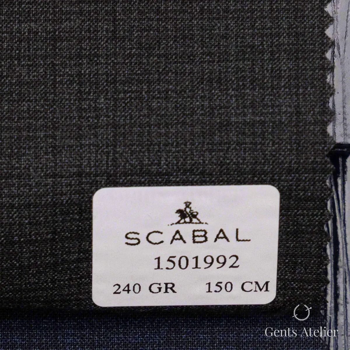 Образец ткани Scabal 1501992 с этикеткой, почти чёрный тёмно-синий