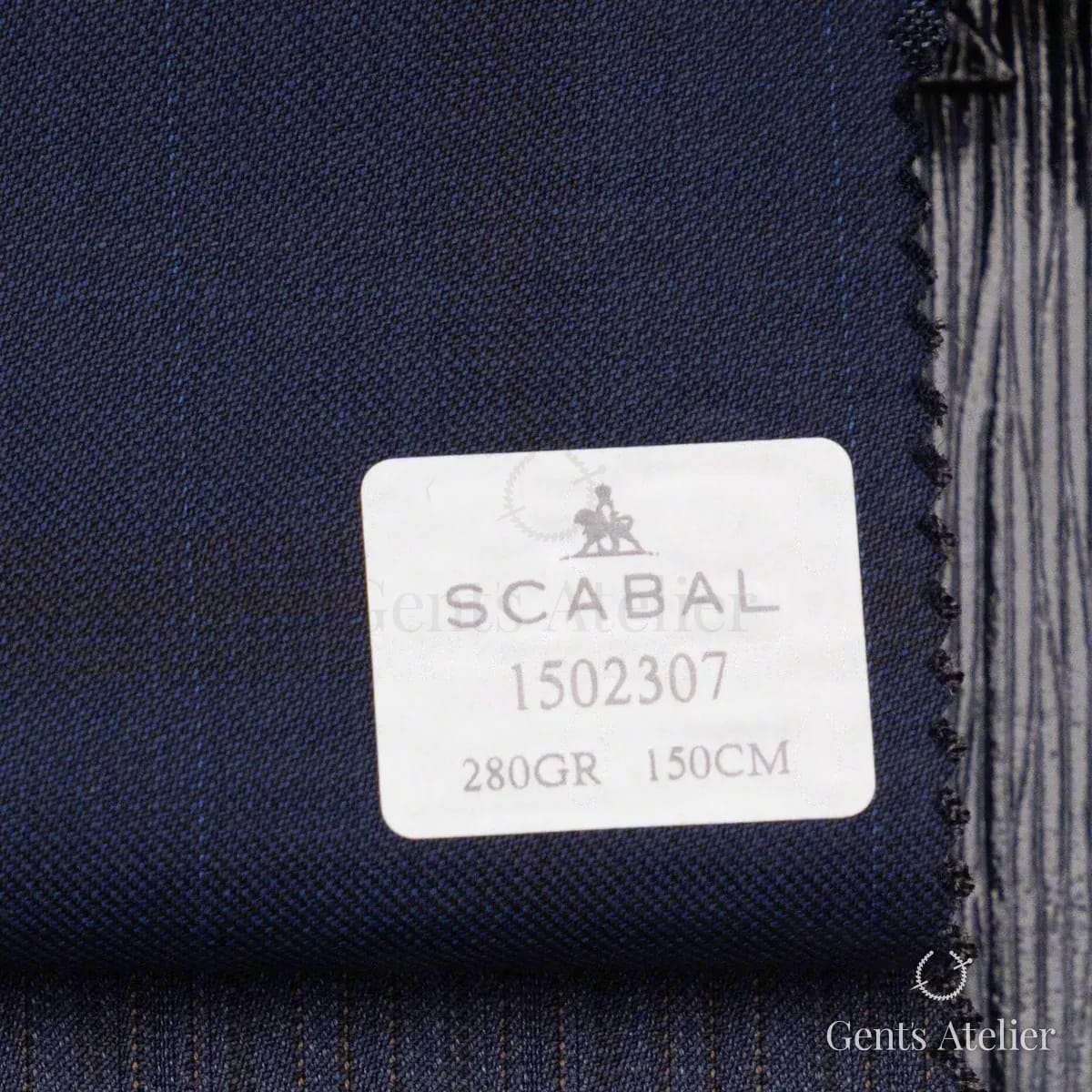 Образец ткани Scabal 1502307 с этикеткой, тёмно-синий
