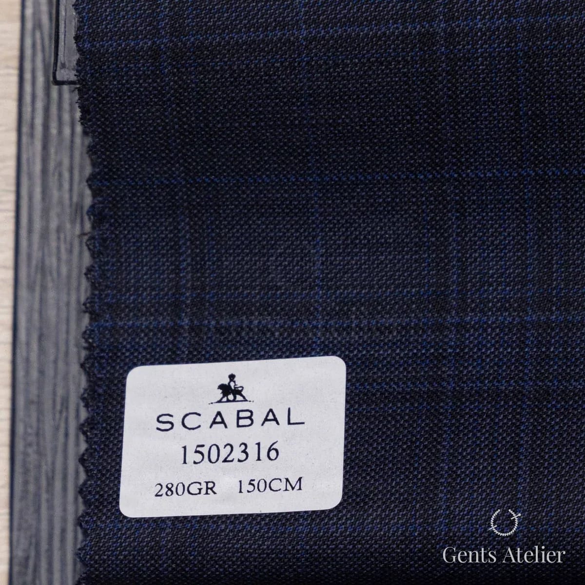 Образец ткани Scabal 1502316 с этикеткой, синий