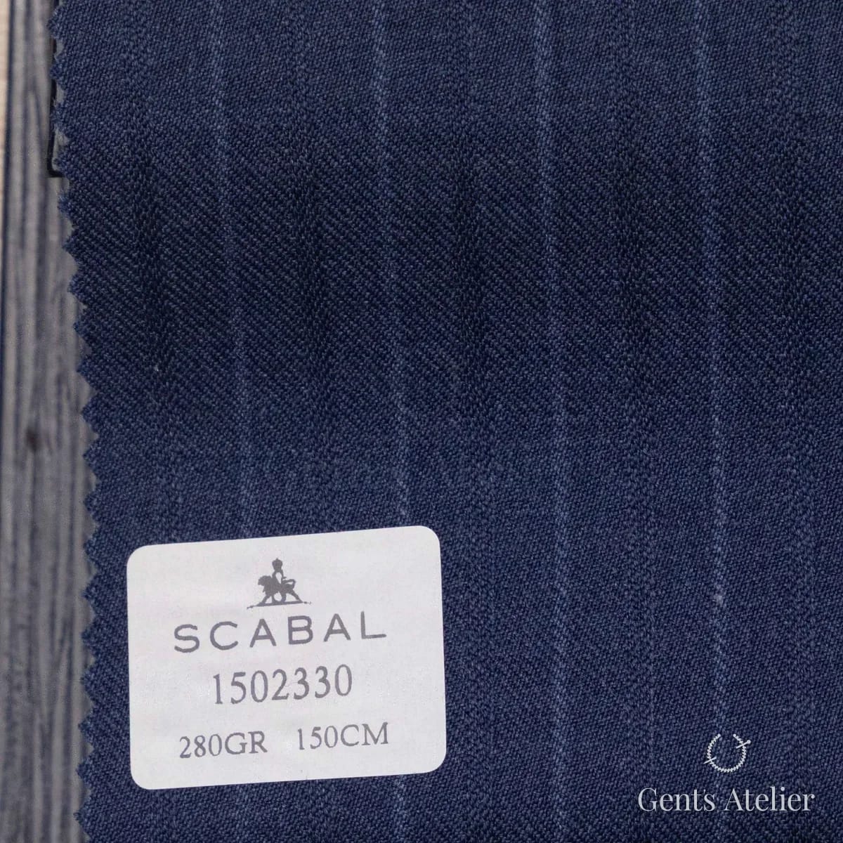 Образец ткани Scabal 1502330 с этикеткой, синий