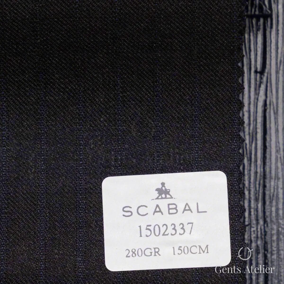 Образец ткани Scabal 1502337 с этикеткой, тёмно-серо-коричневый