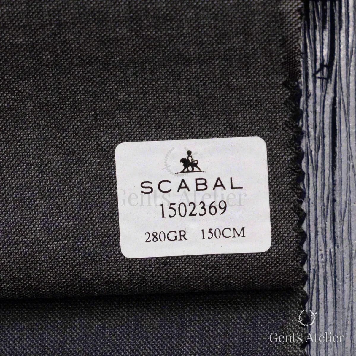 Образец ткани Scabal 1502369 с этикеткой, тёмно-серо-коричневый