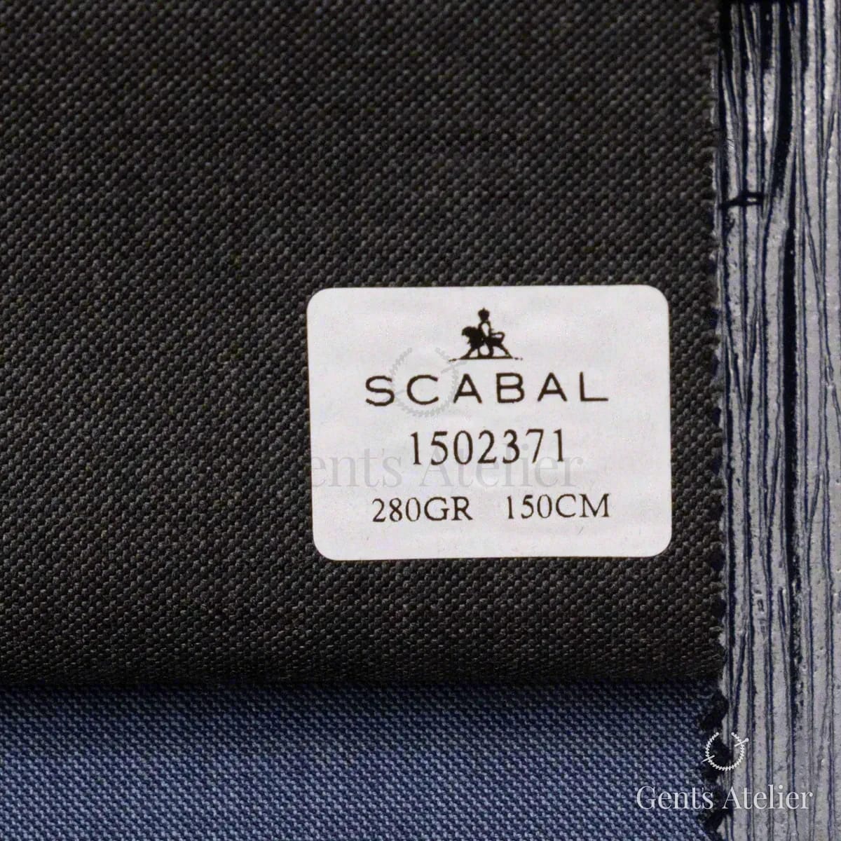 Образец ткани Scabal 1502371 с этикеткой, серый