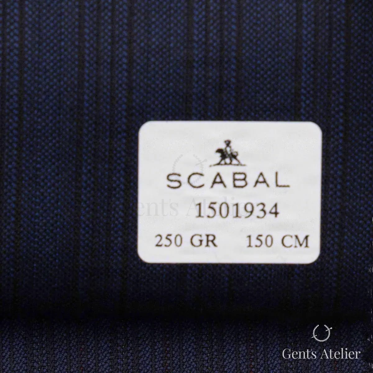 Образец ткани Scabal 1501934 с этикеткой, тёмно-синий с рыжей полоской