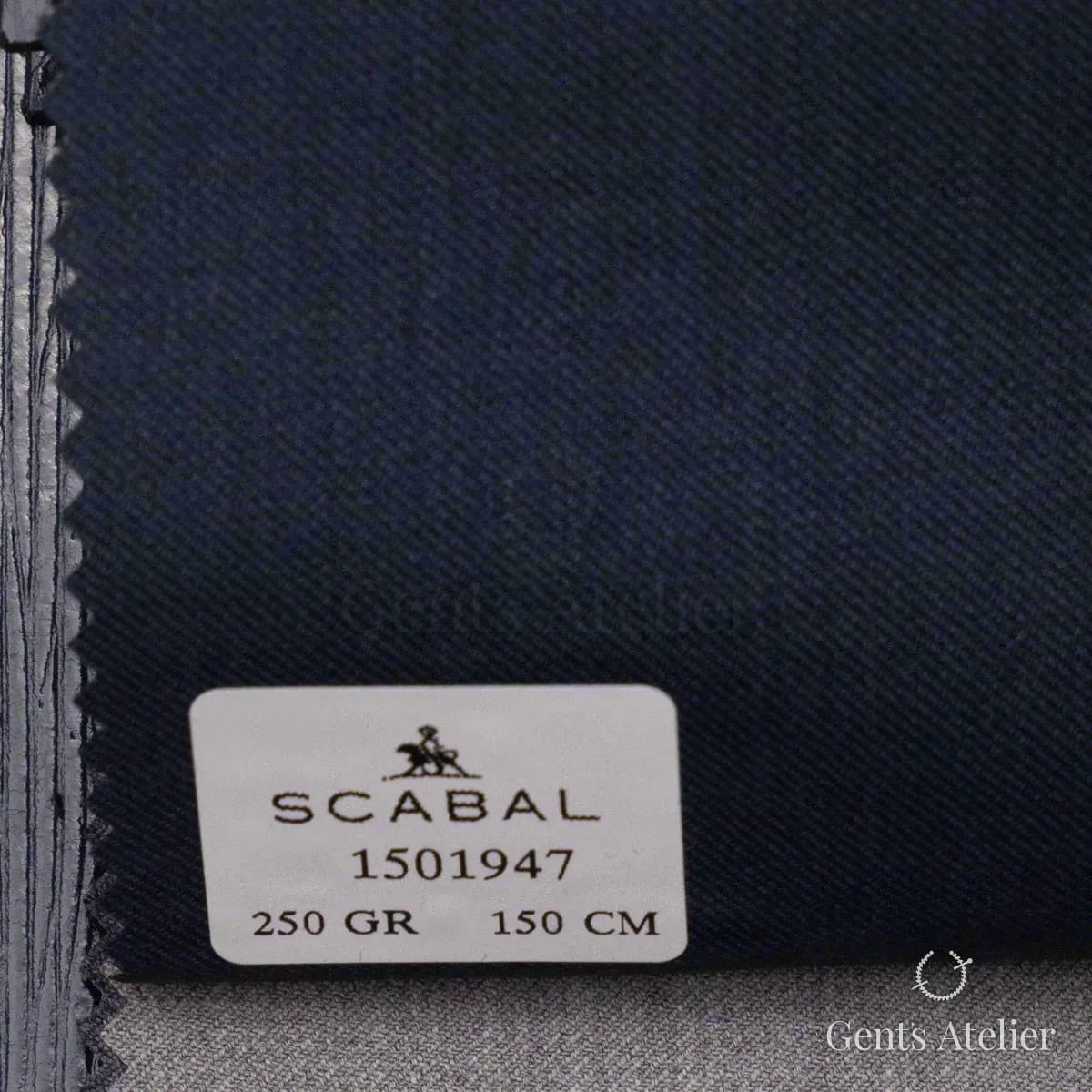 Образец ткани Scabal 1501947 с этикеткой, серый