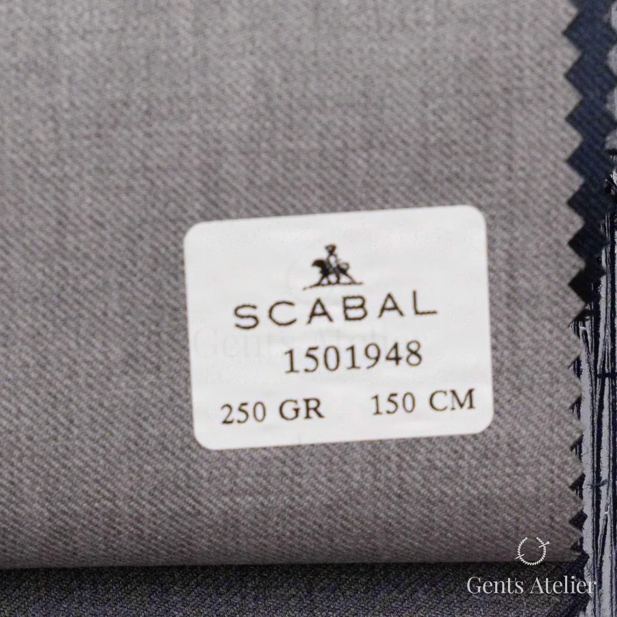Образец ткани Scabal 1501948 с этикеткой, тёмно-серый с фиолетовым отливом