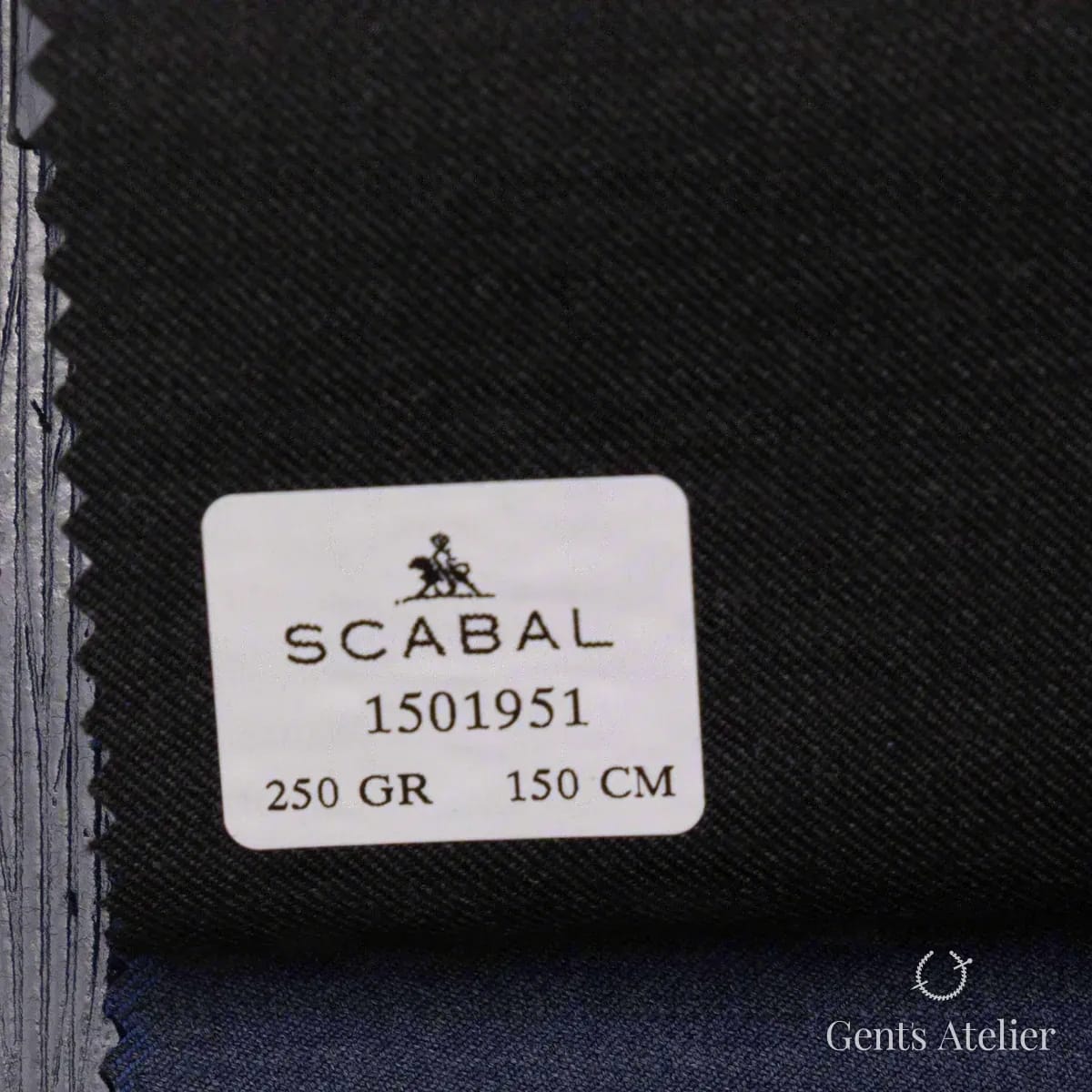 Образец ткани Scabal 1501951 с этикеткой, тёмный сине-графитовый