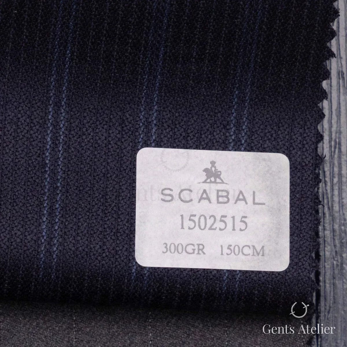Образец ткани Scabal 1502515 с этикеткой, тёмно-синий антрацит