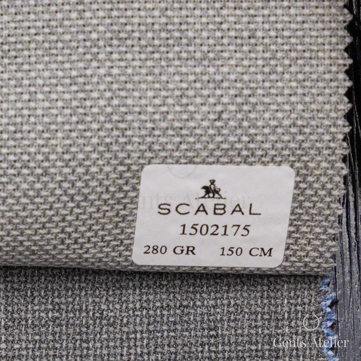 Образец ткани Scabal 1502175 с этикеткой, светло-серый меланж