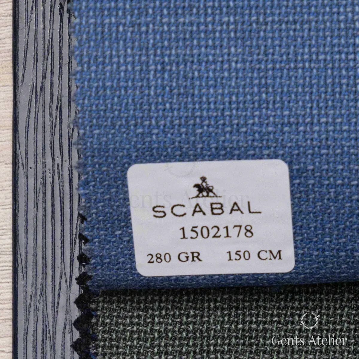 Образец ткани Scabal 1502178 с этикеткой, синий