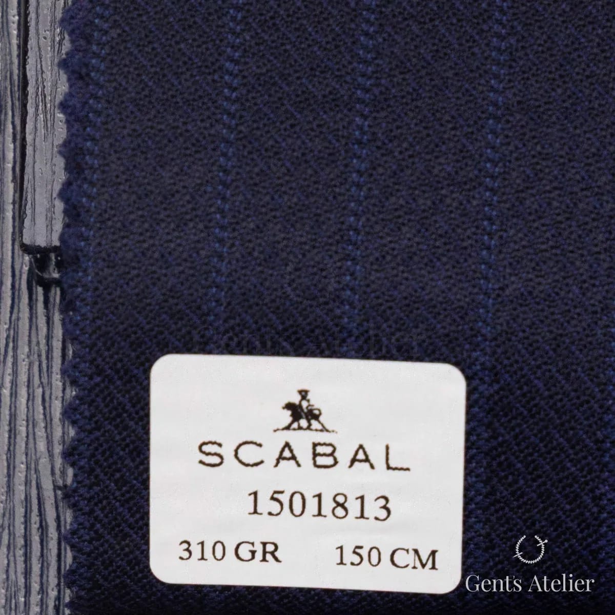 Образец ткани Scabal 1501813 с этикеткой, очень тёмный синий (почти чёрный)