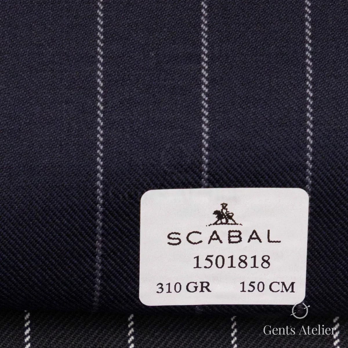 Образец ткани Scabal 1501818 с этикеткой, почти чёрный тёмно-синий