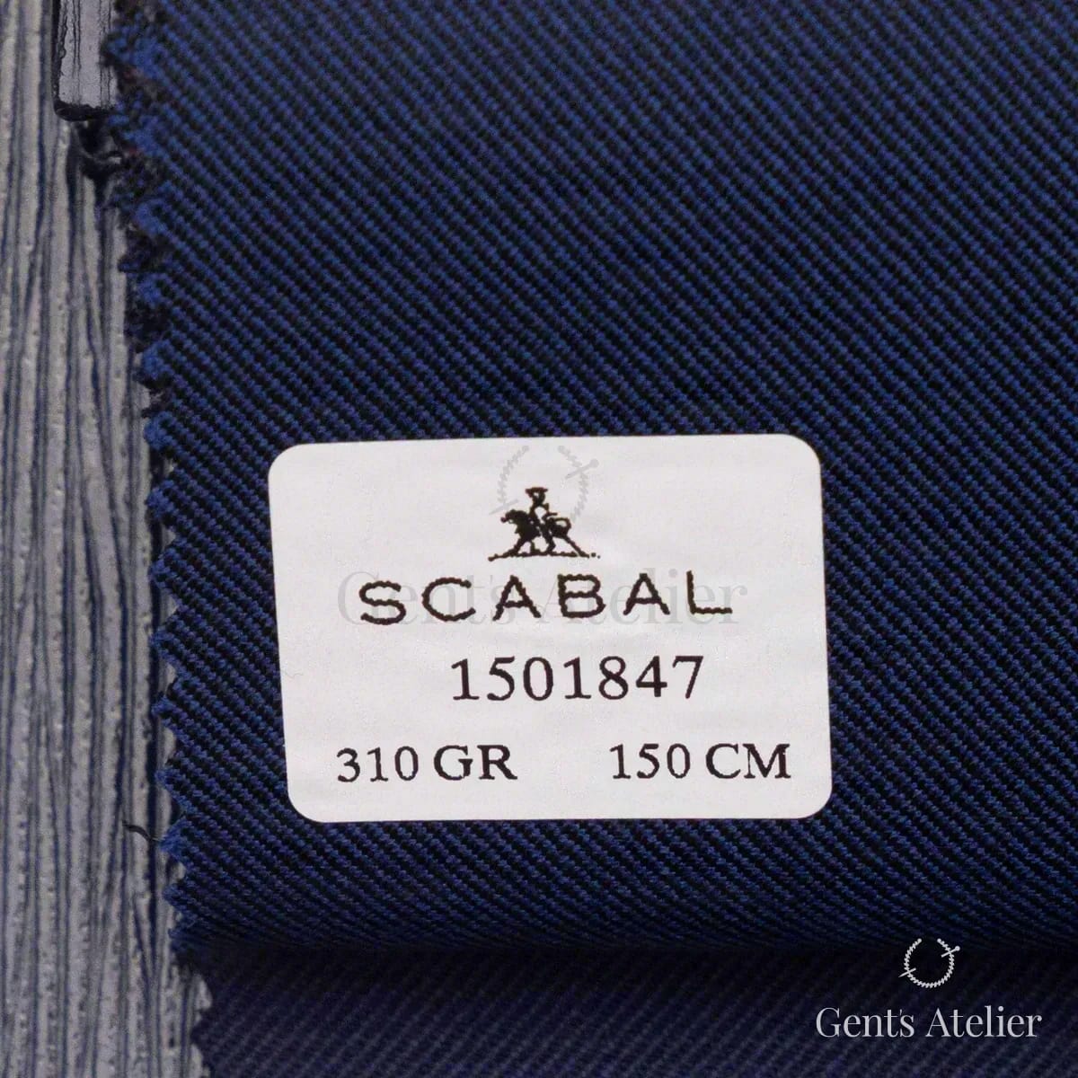 Образец ткани Scabal 1501847 с этикеткой, тёмно-синий (индиго)
