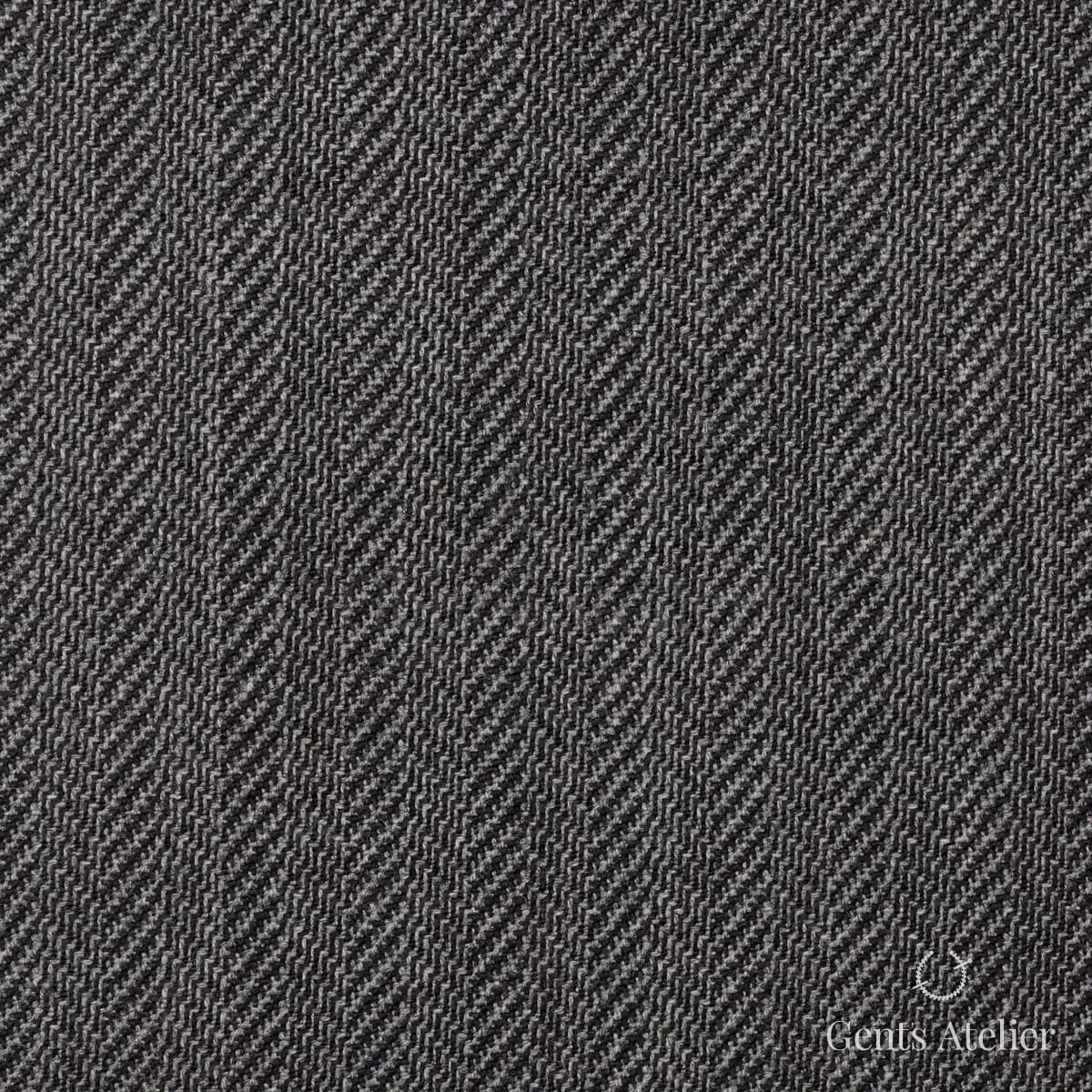 Зимний костюм из Scabal 1501544 — тёмно-серая ёлочка (мелкая, приглушённая)