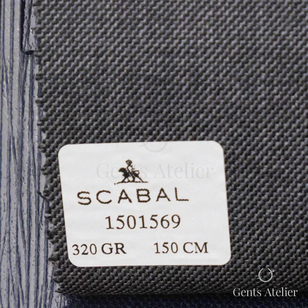 Образец ткани Scabal 1501569 с этикеткой, серый меланжевый
