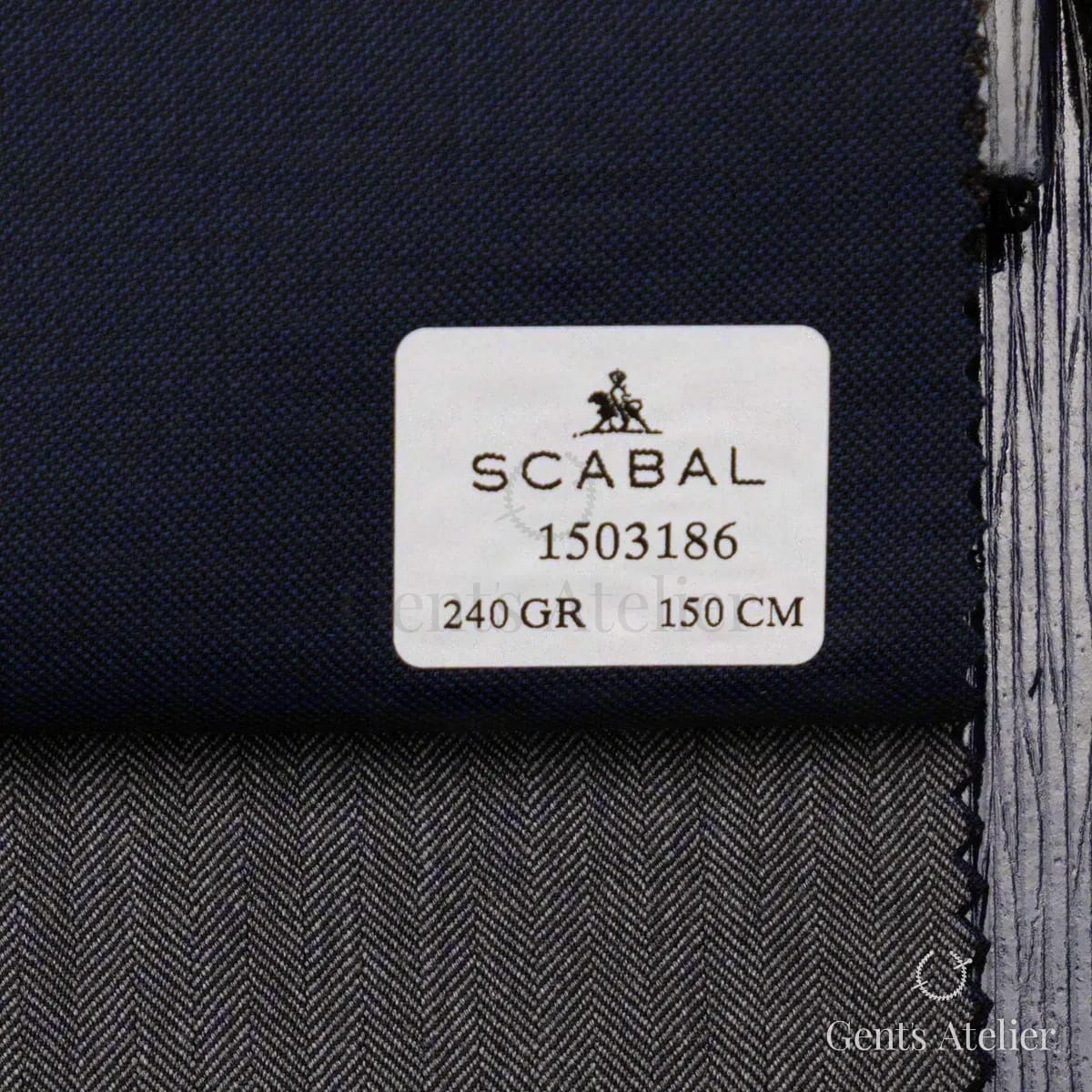 Образец ткани Scabal 1503186 с этикеткой, тёмно-синий