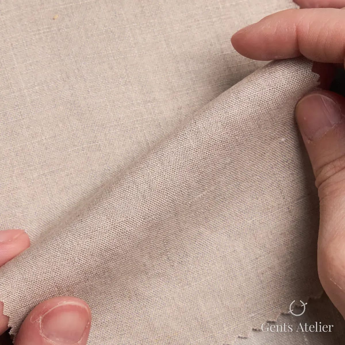 Драпировка ткани Stylbiella 43539/657 крупным планом