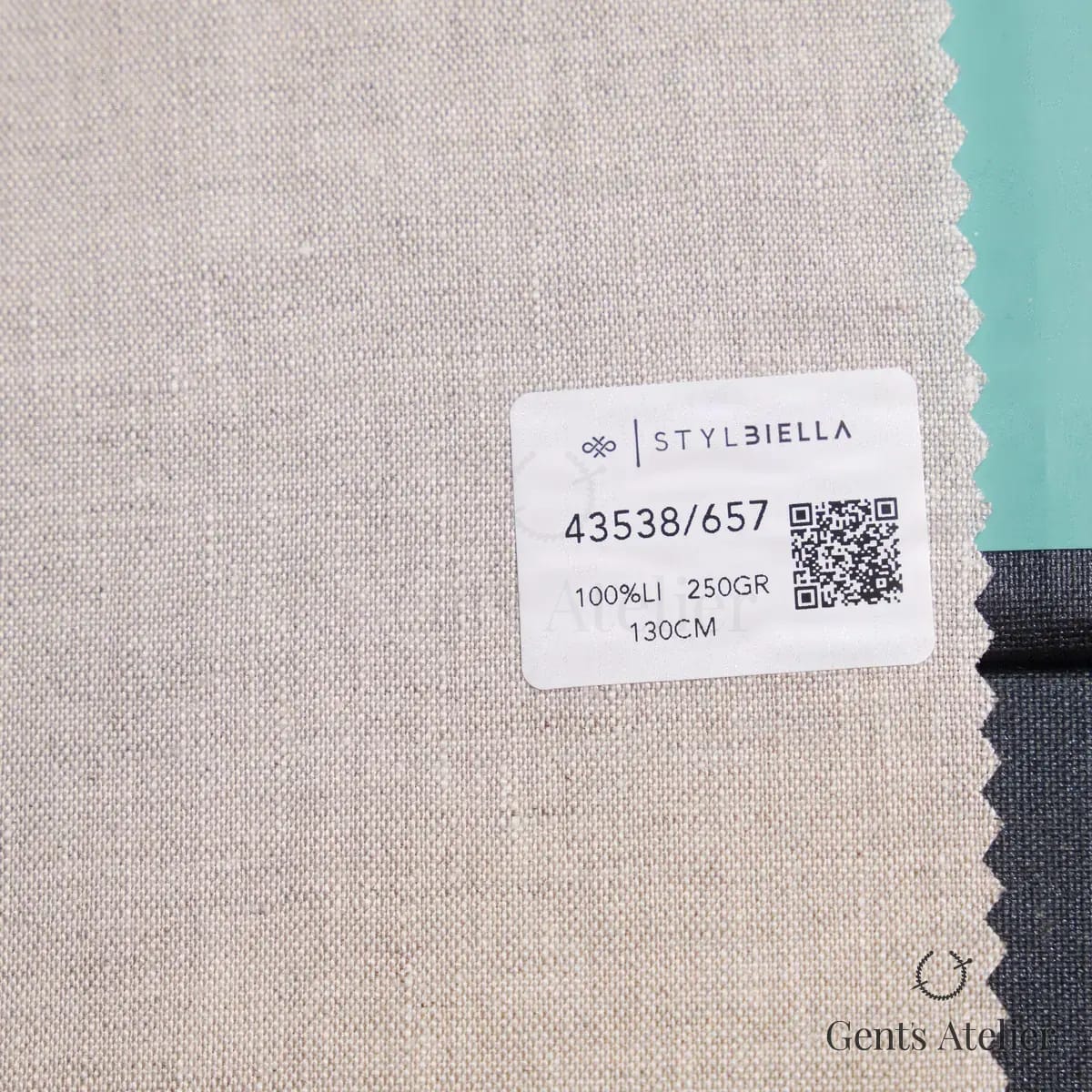 Образец ткани Stylbiella 43538/657 с этикеткой, серый