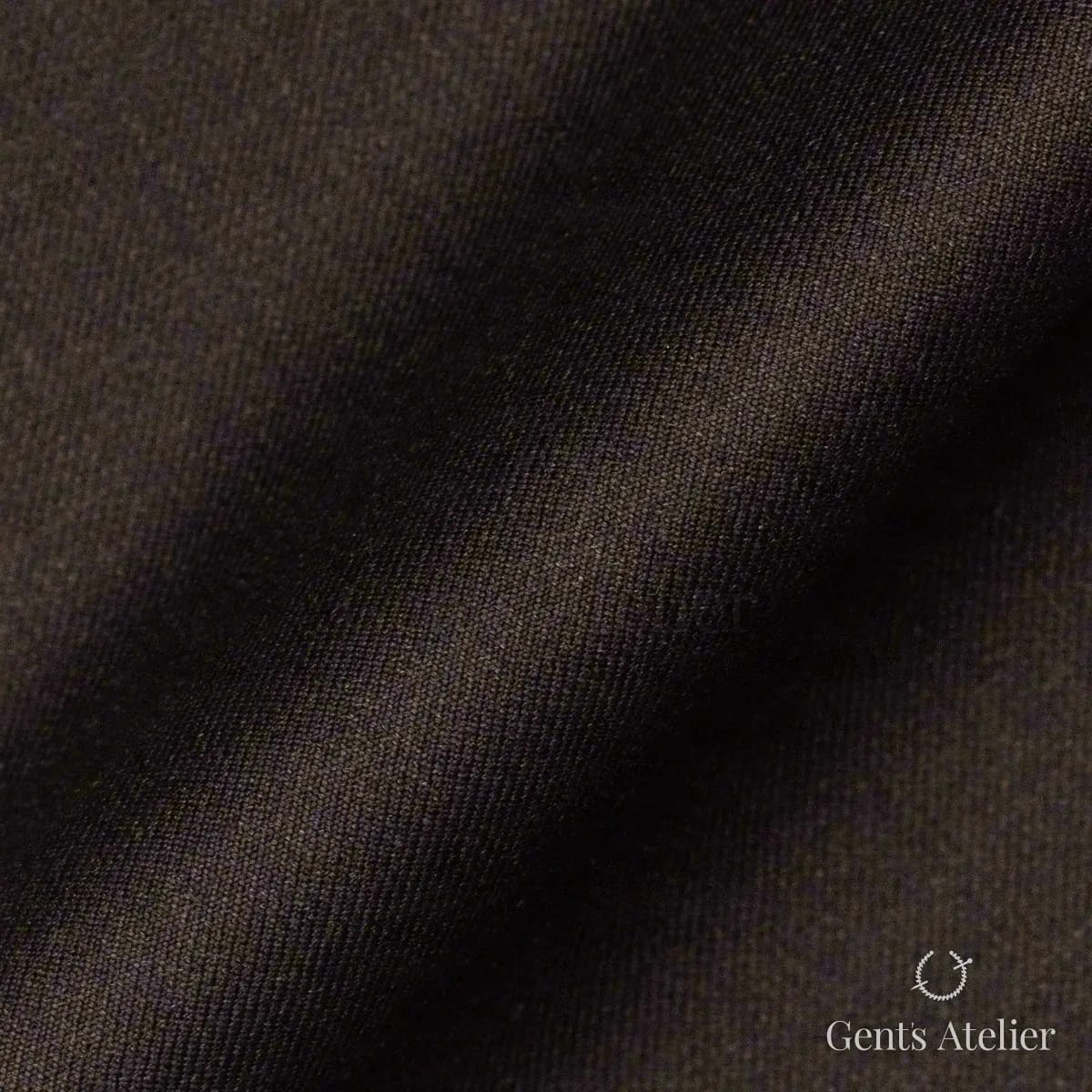 Драпировка ткани Stylbiella 32838/130 крупным планом