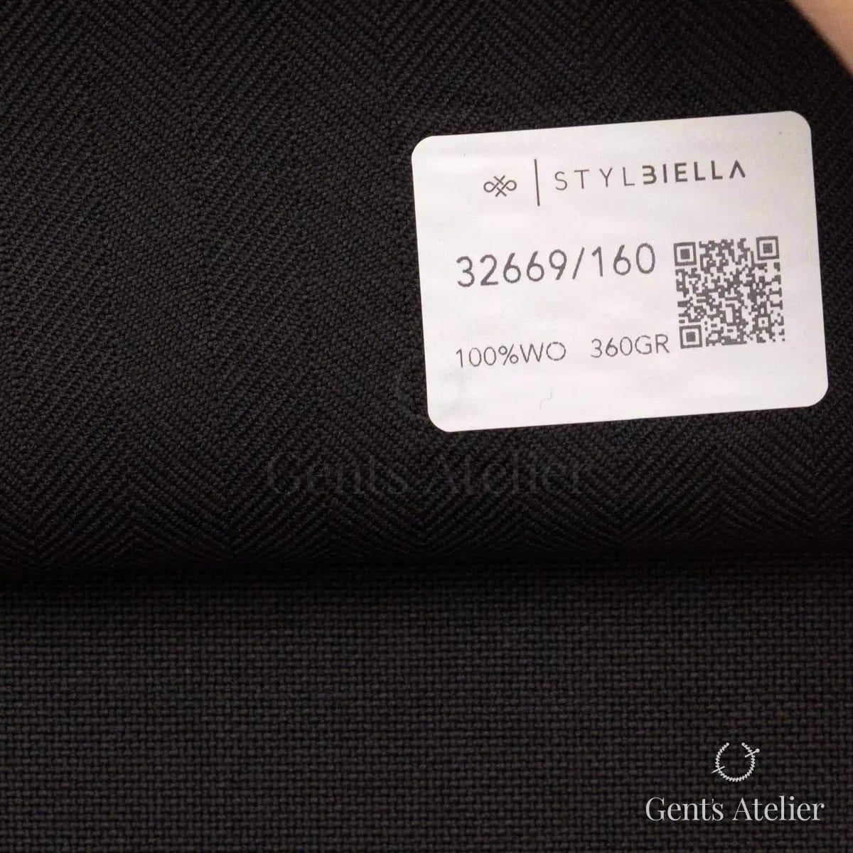 Образец ткани Stylbiella 32669/160 с этикеткой, чёрный