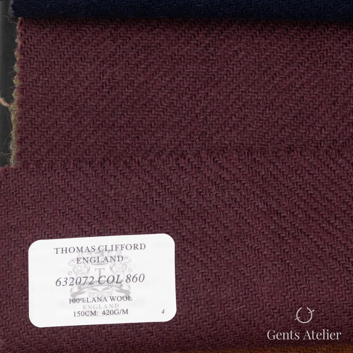 Образец ткани Thomas Clifford 632072 COL 860 с этикеткой, бордовый