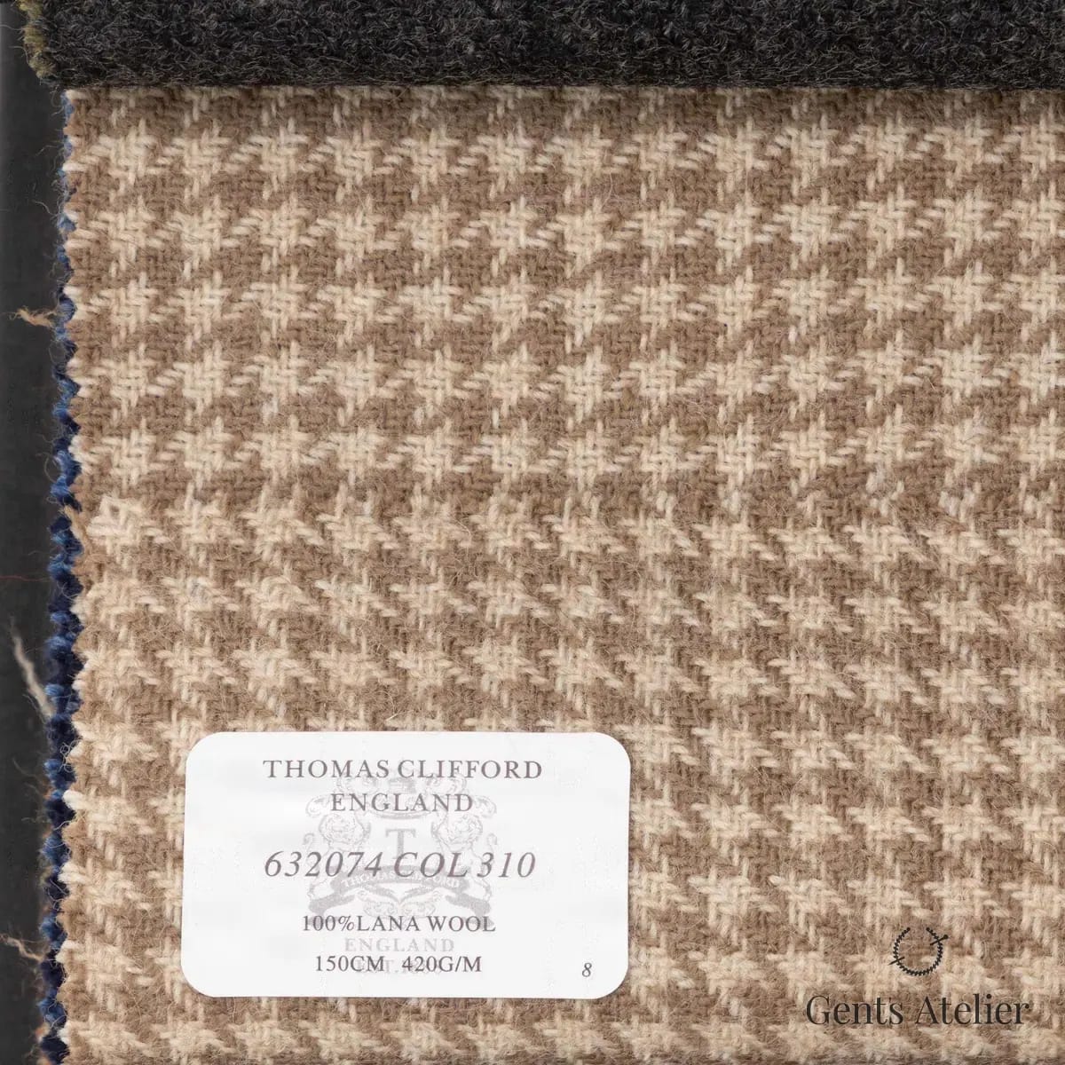 Образец ткани Thomas Clifford 632074 COL 310 с этикеткой, бежевый