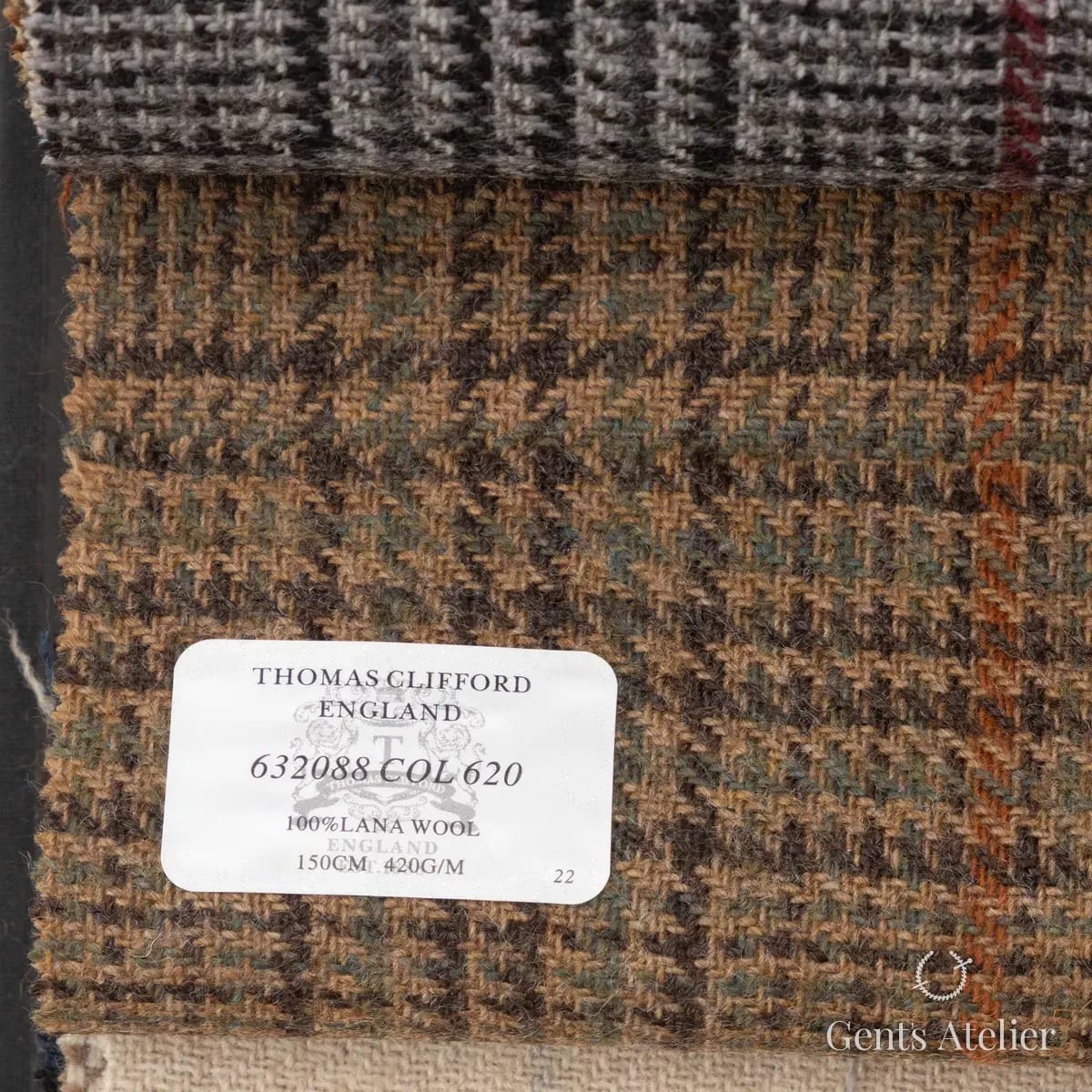 Образец ткани Thomas Clifford 632088 COL 620 с этикеткой, коричневый