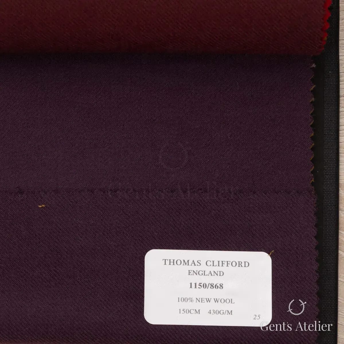 Образец ткани Thomas Clifford 1150/868 с этикеткой, фиолетовый