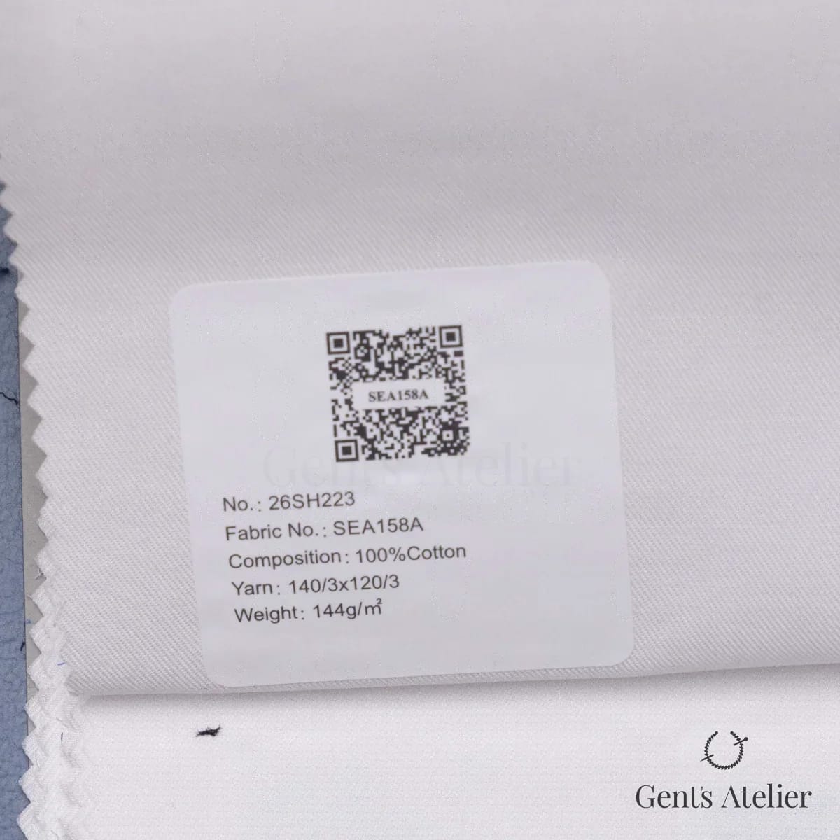 Образец ткани European Business Collection SEA158A с этикеткой, белый однотонный твил