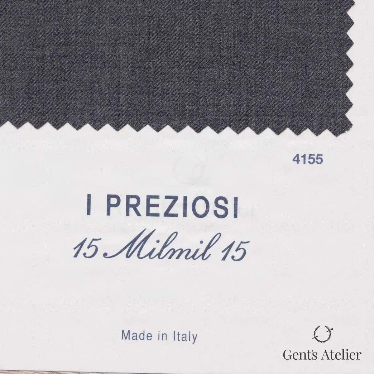 Образец ткани Ermenegildo Zegna 4155 с этикеткой, серый