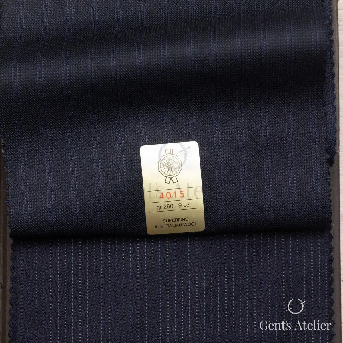 Образец ткани Ermenegildo Zegna 4015 с этикеткой, тёмно-синий