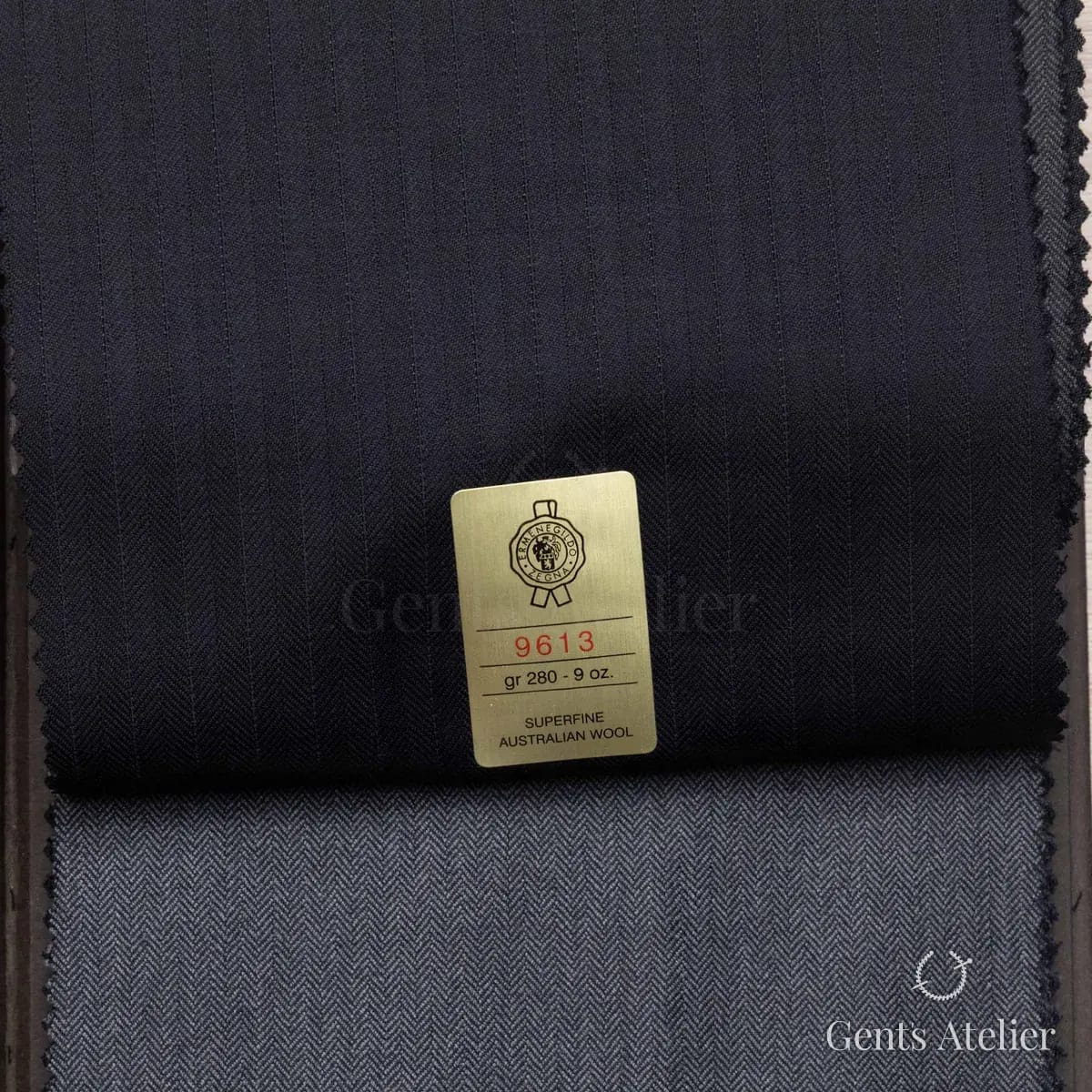 Образец ткани Ermenegildo Zegna 9613 с этикеткой, тёмно-синий