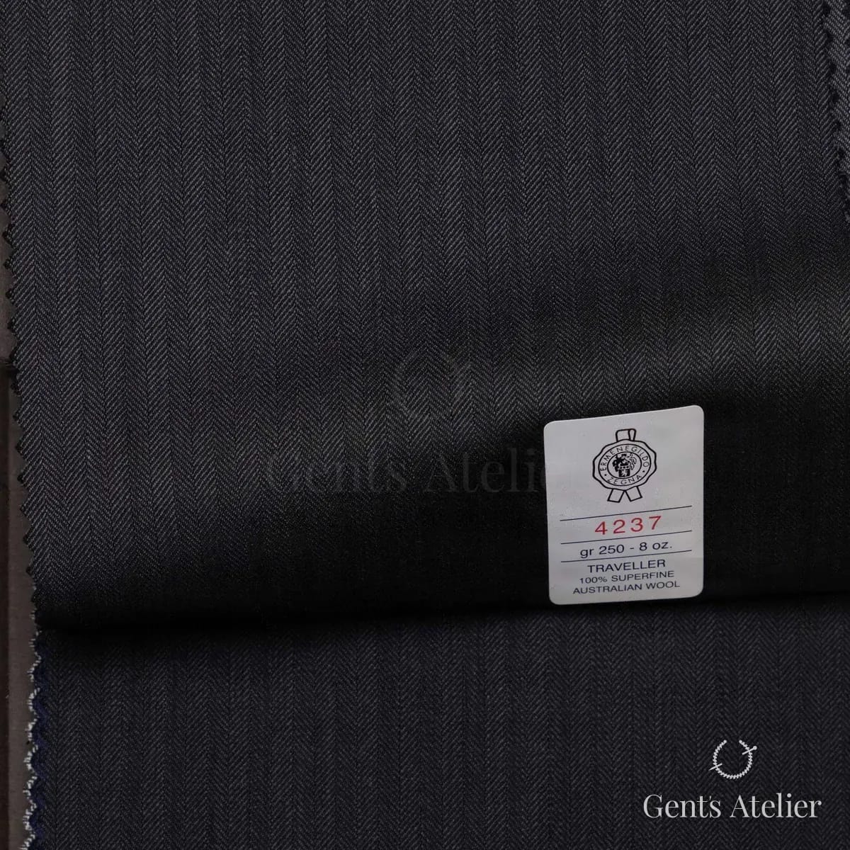 Образец ткани Ermenegildo Zegna 4237 с этикеткой, тёмно-синий