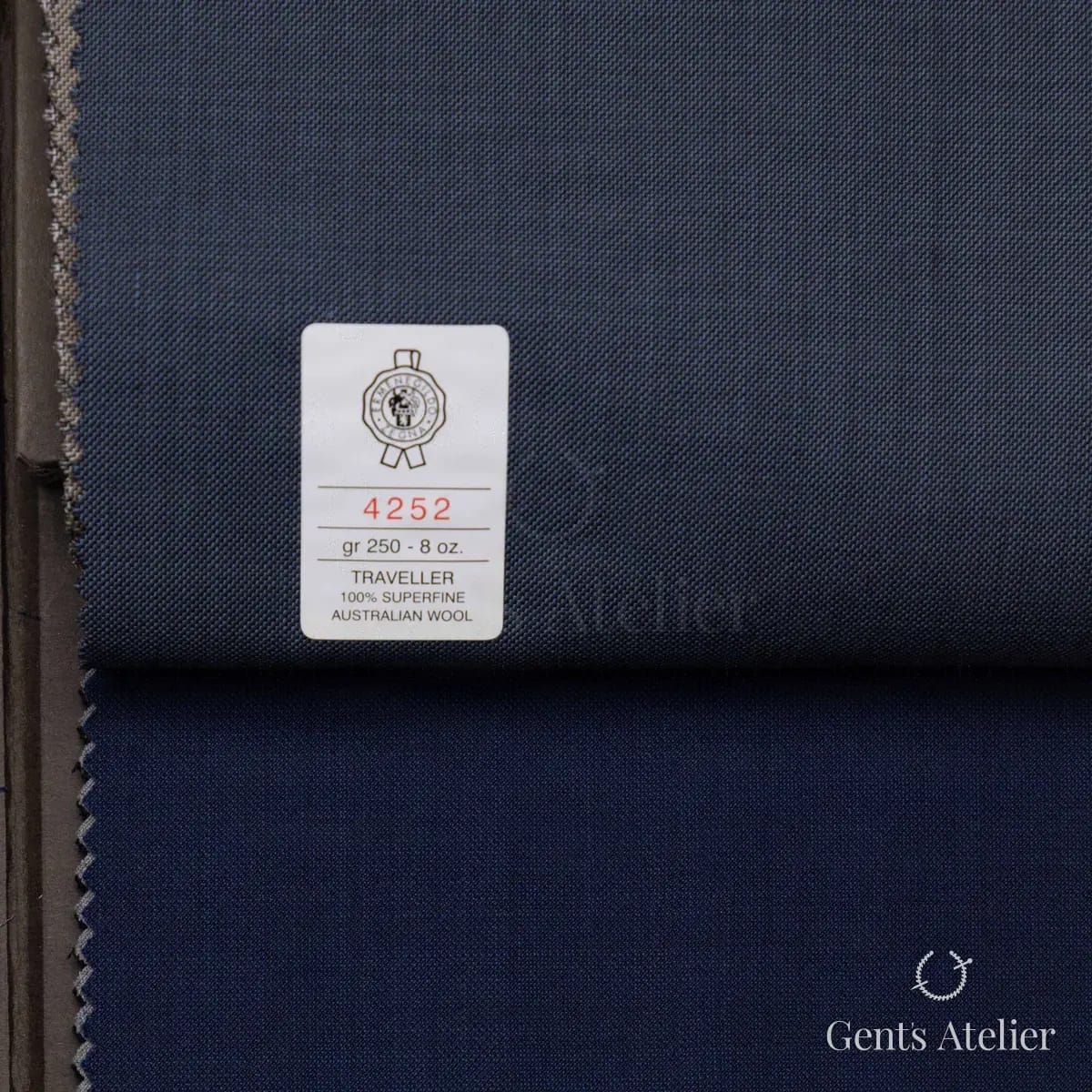 Образец ткани Ermenegildo Zegna 4252 с этикеткой, синий