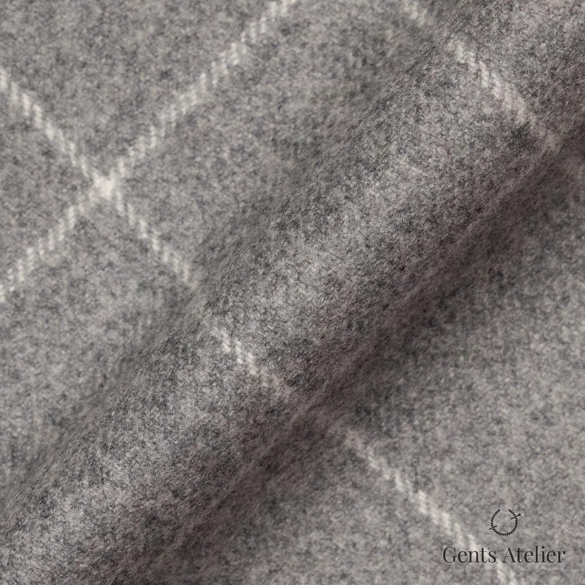 Драпировка ткани Holland & Sherry 8422011 крупным планом