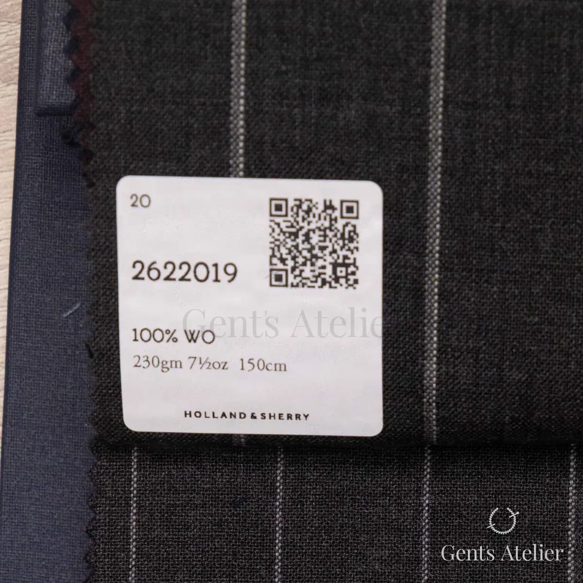 Образец ткани Holland & Sherry 2622019 с этикеткой, тёмно-серый
