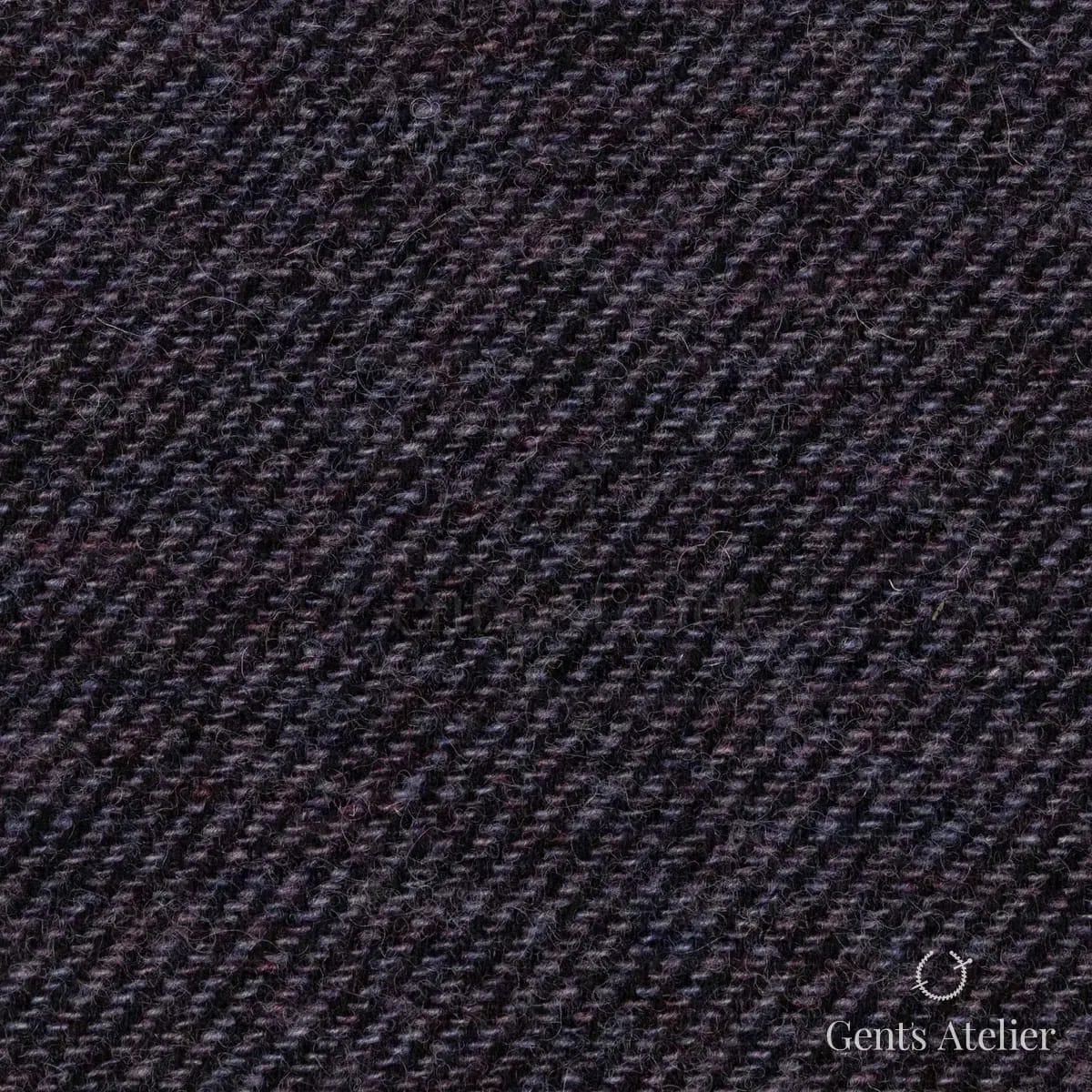 Зимний костюм из Holland & Sherry 8821036 — баклажановый, 100% шерсть