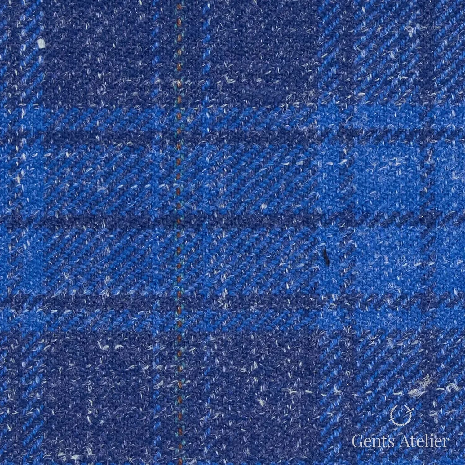 Костюм из Iniziare JX122 — ярко-синий с клеткой, 78% Шерсть, 14% Лён, 5% Шёлк, 3% Эластан