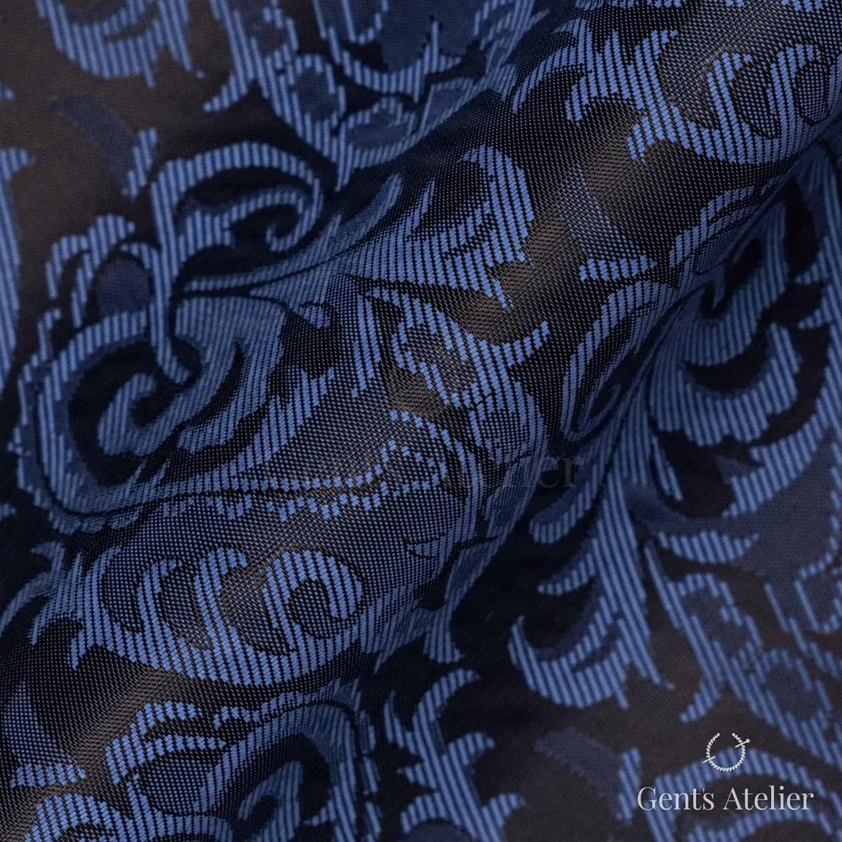 Драпировка ткани Linings Tone on Tone TR938 крупным планом