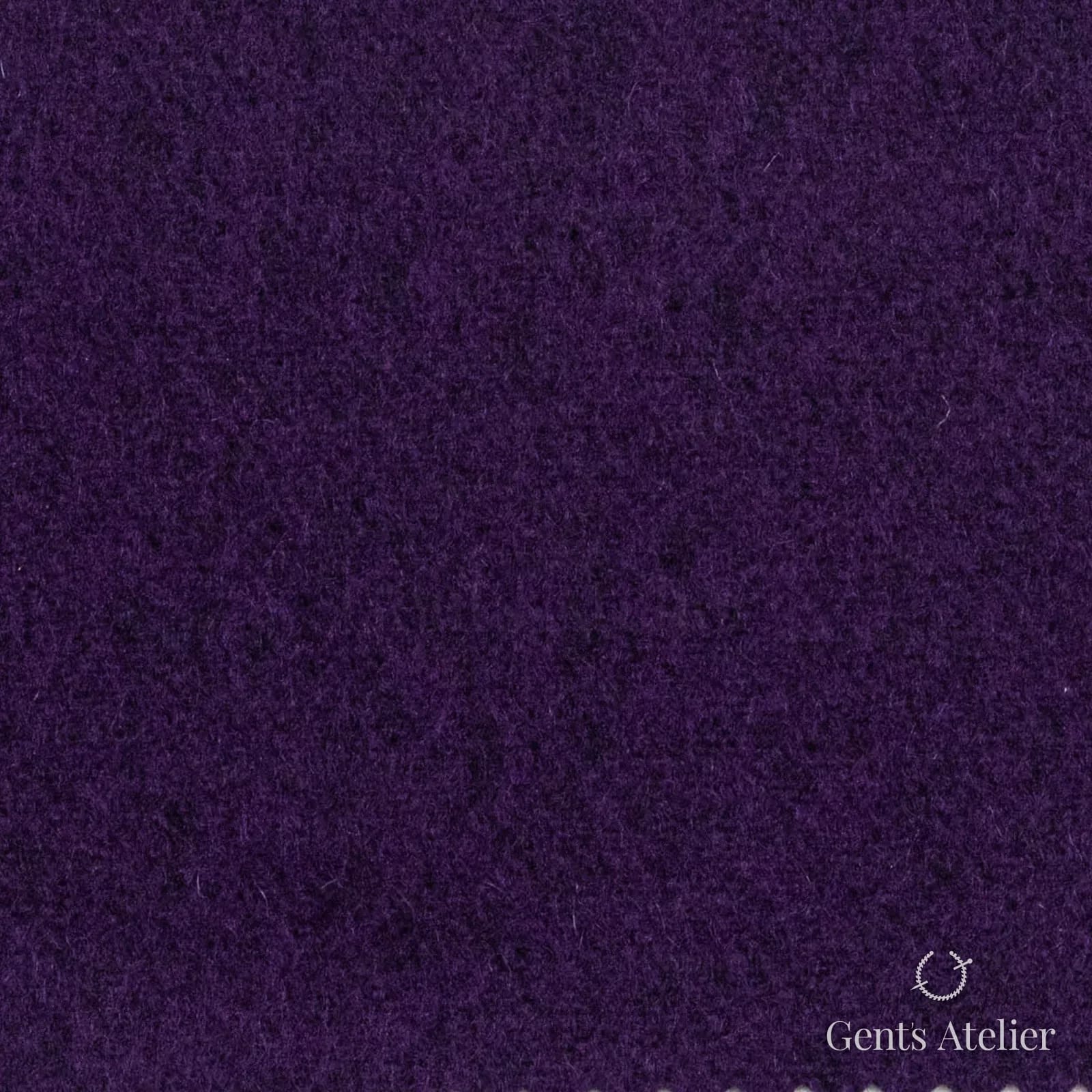 Костюмная ткань Marzoni 662 - 009 / 2500 — Deep Purple / Фиолетовый, однотонная, 90% шерсть, 10% кашемир