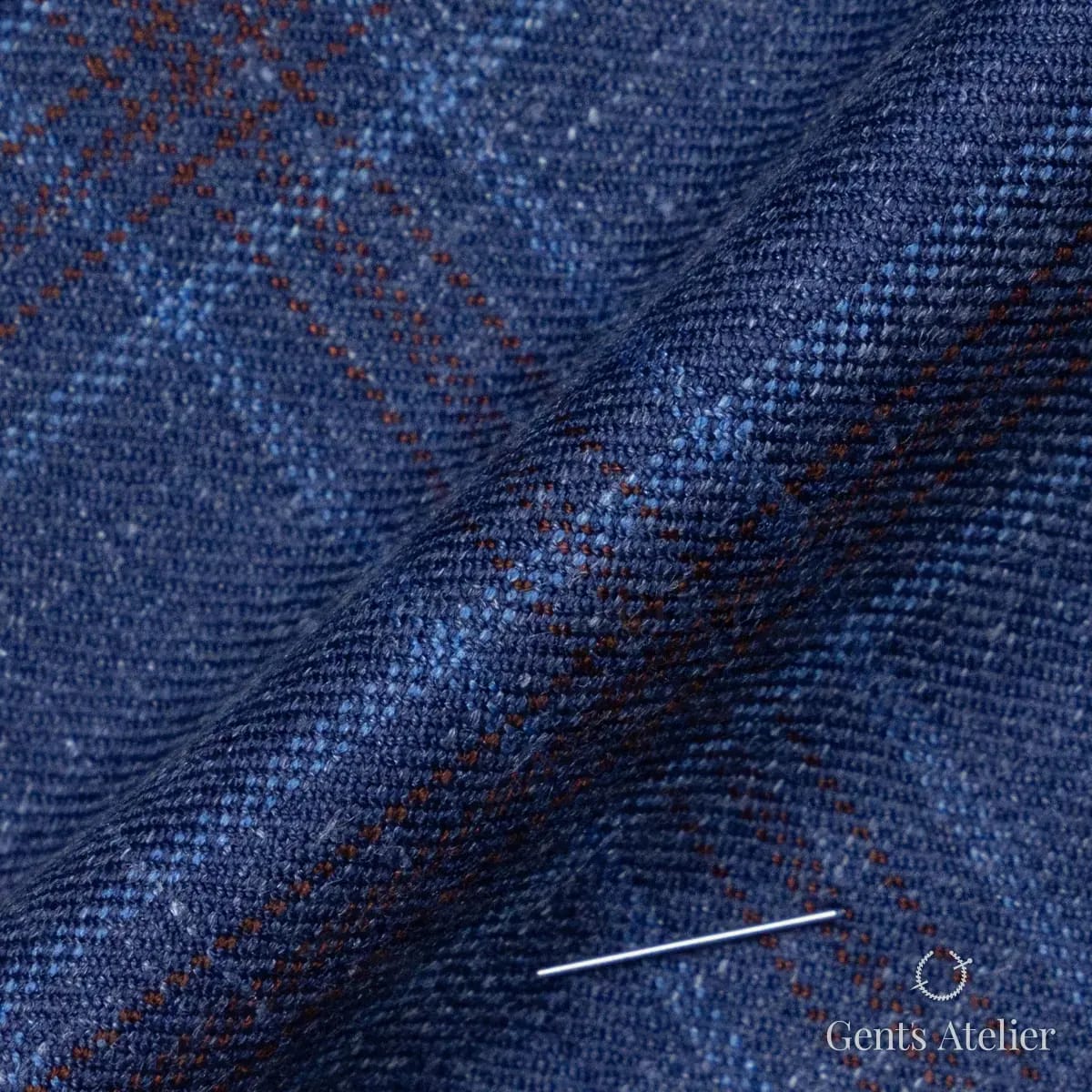 Драпировка ткани Gent's Colors 2299-19 крупным планом
