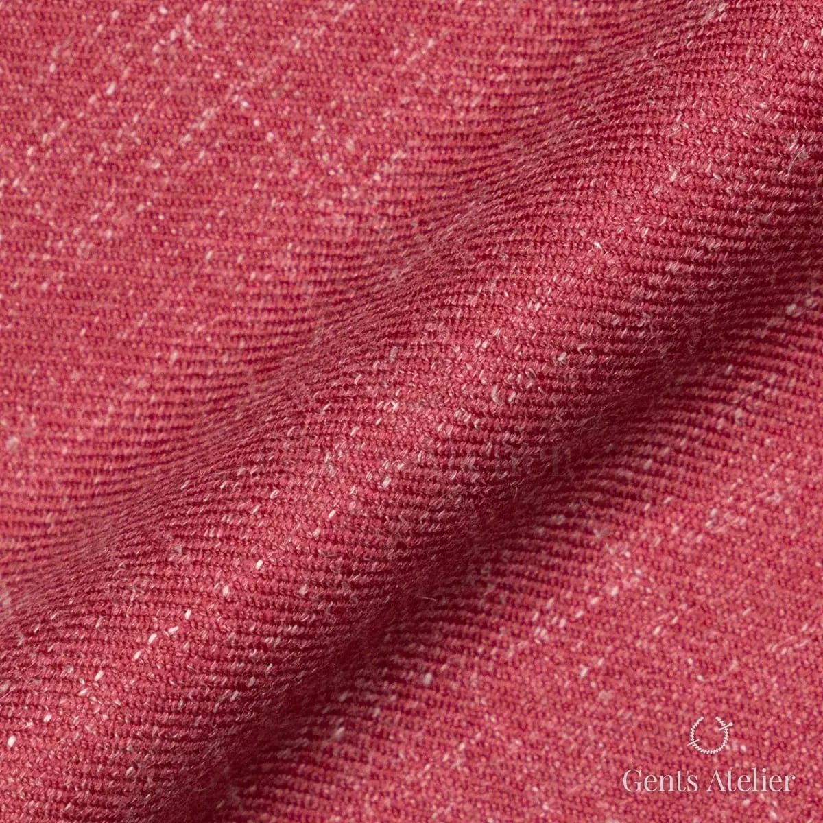 Драпировка ткани Gent's Colors 2299-101 крупным планом